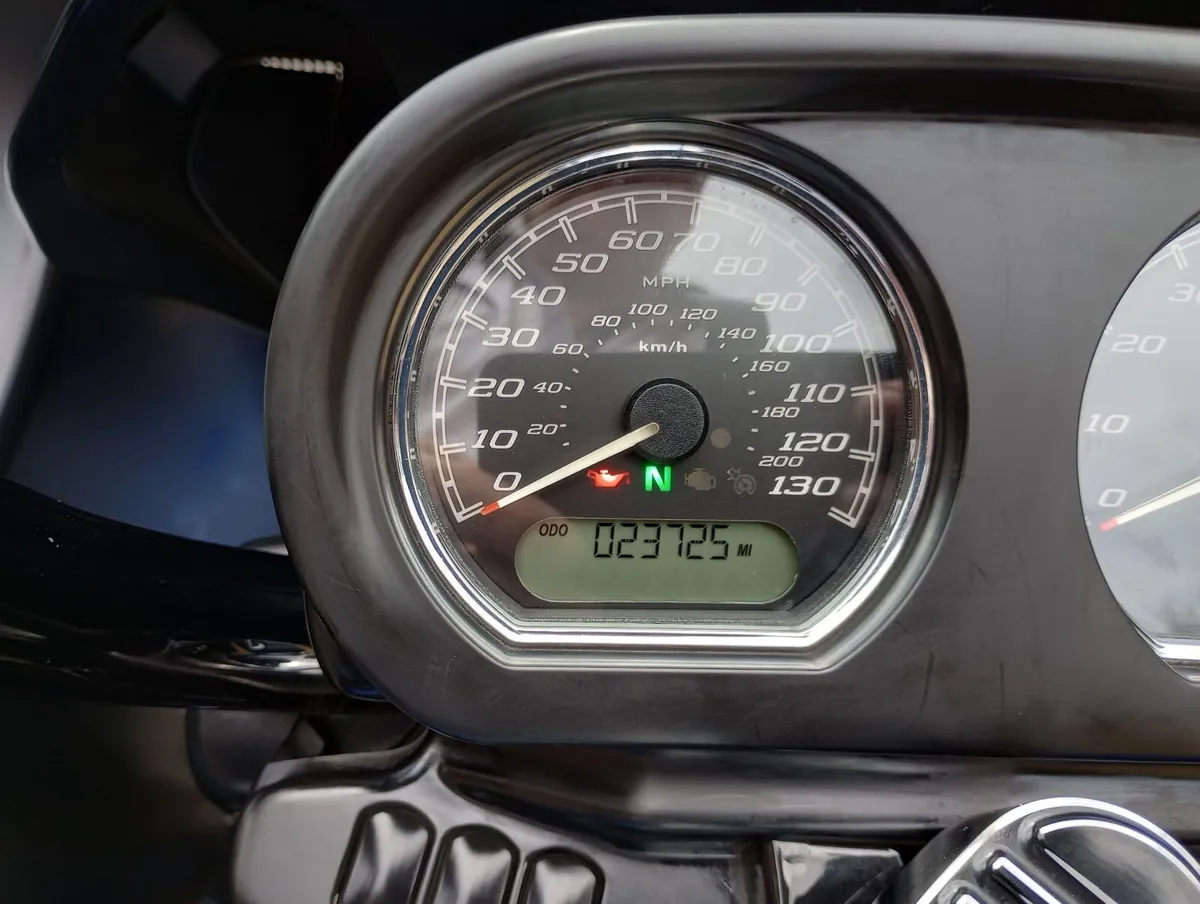 HARLEY DAVIDSON ROAD GLIDE ULTRA 2016 - Image 2