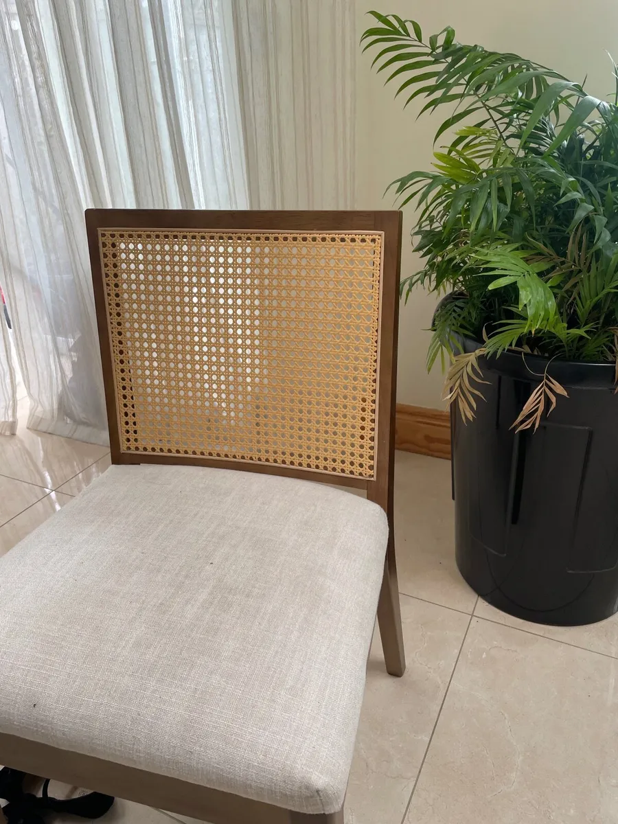 Selling 4 wooden chairs - Image 4