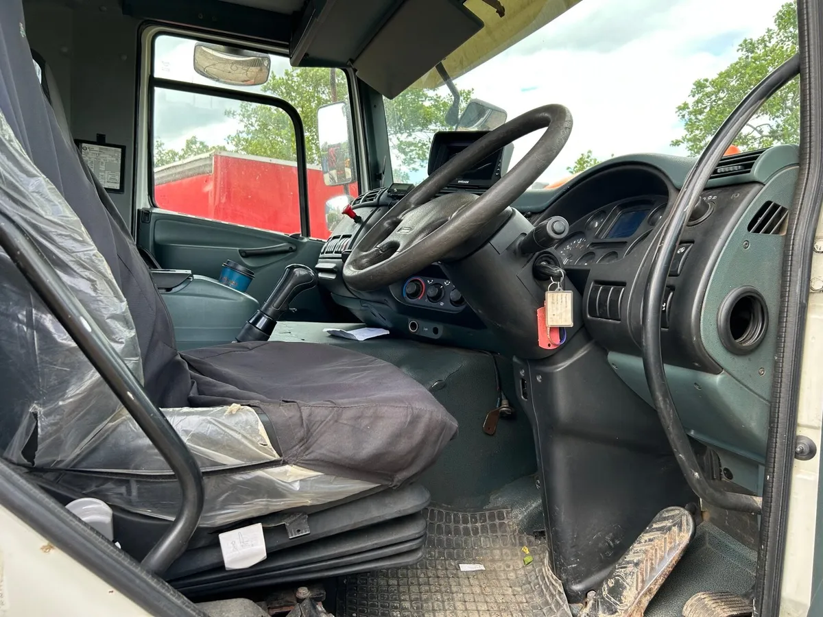 DAF Cf75.310 2004 - Image 2