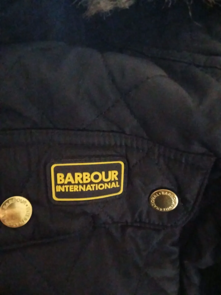 Barbour blavk quilted coat - Image 3
