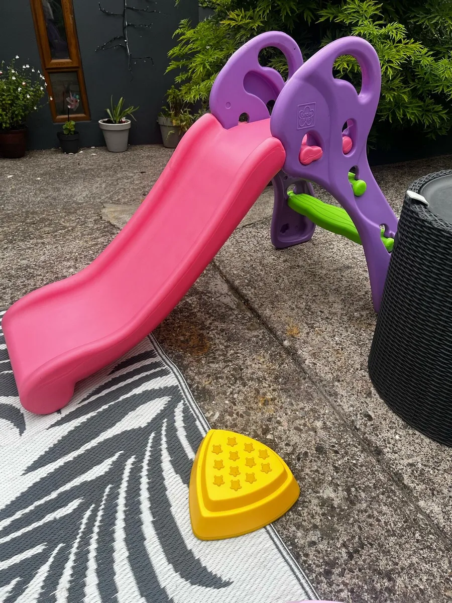 Kids pink slide - Image 1