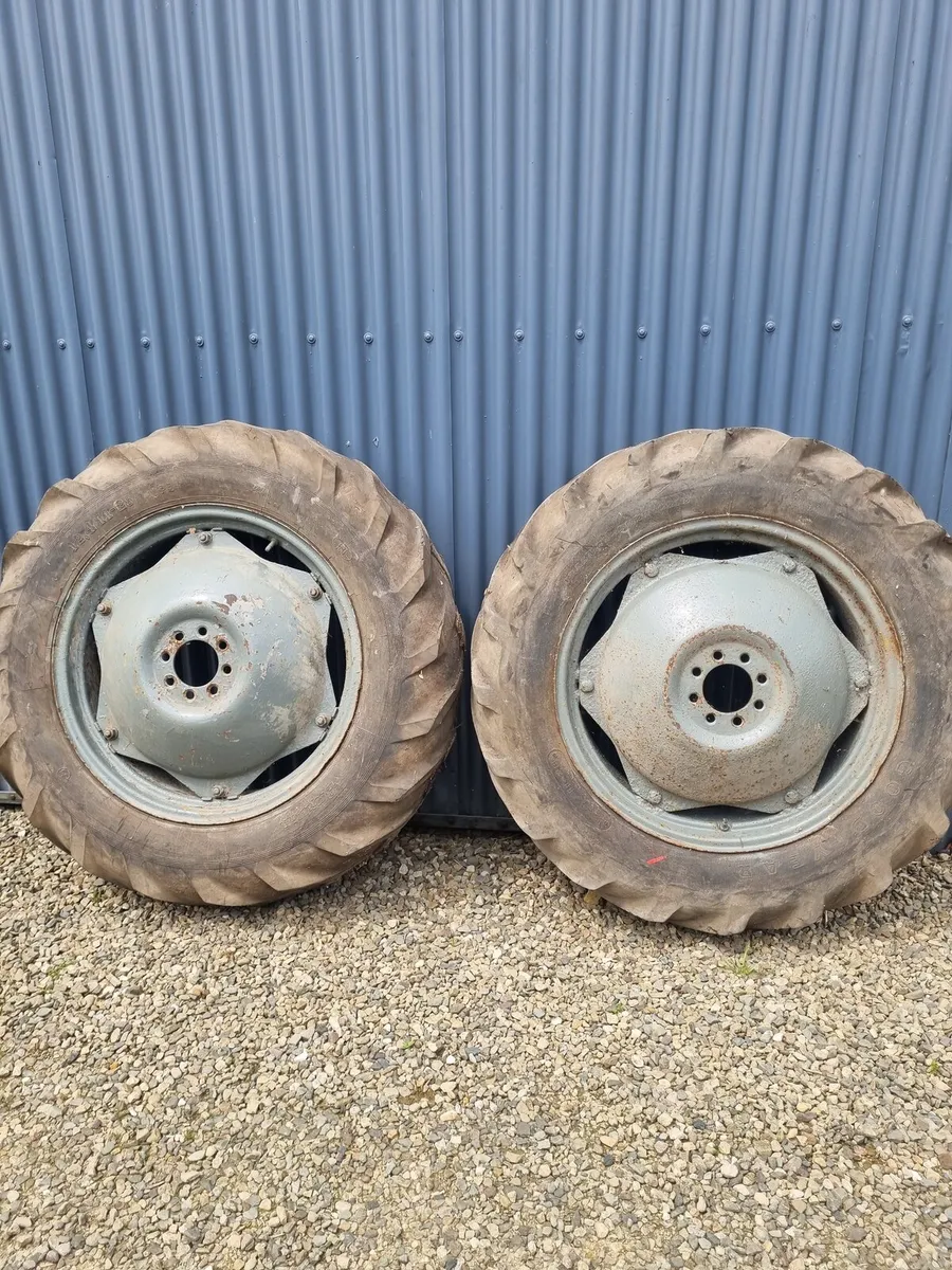 Ferguson Tractor wheels - Image 1