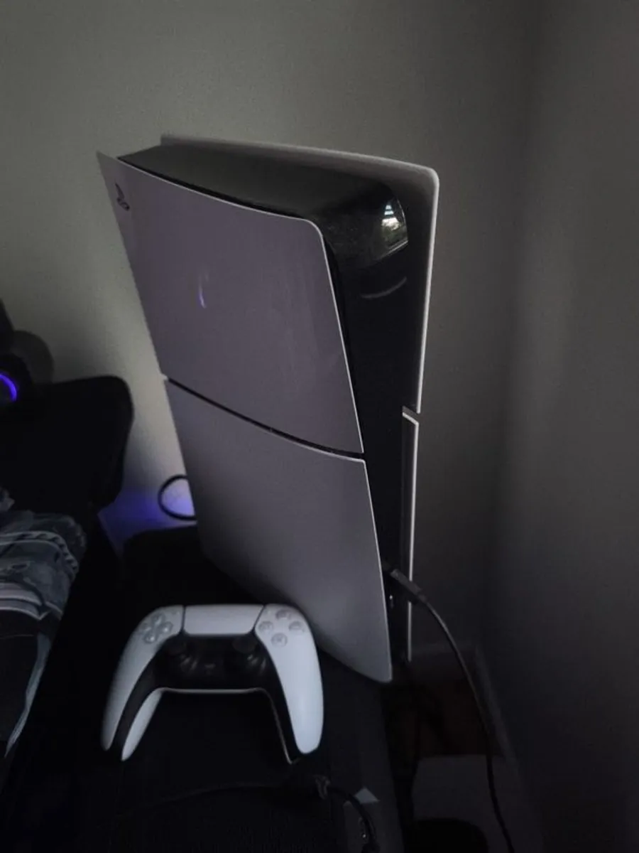 PlayStation 5 - Image 1
