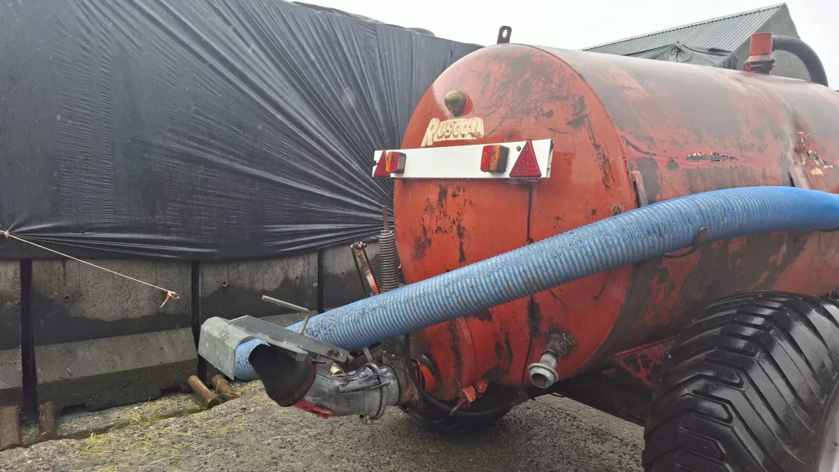 Slurry tanker - Image 4