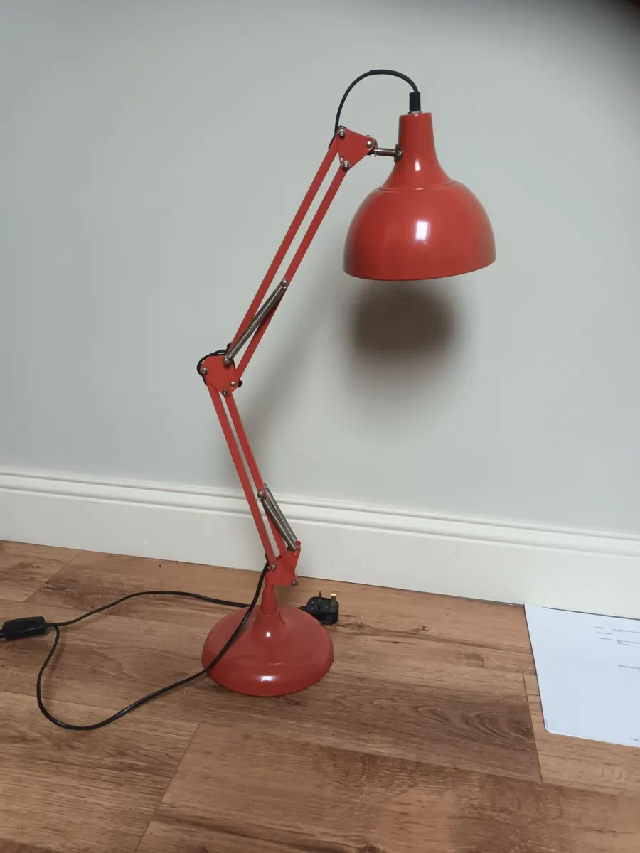 Red angled retro desk lamp - Image 2