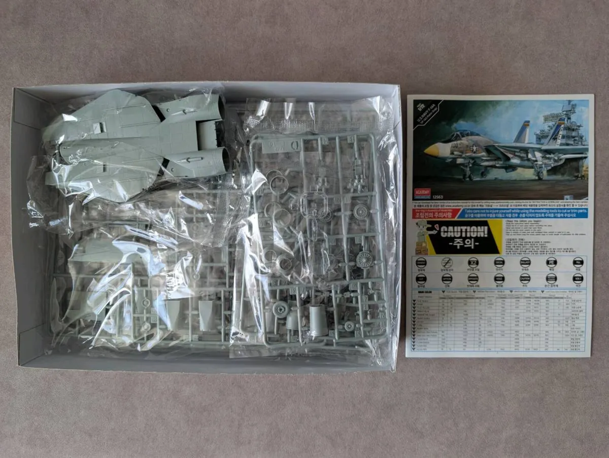 F-14 Tomcat 1:72 - Image 2