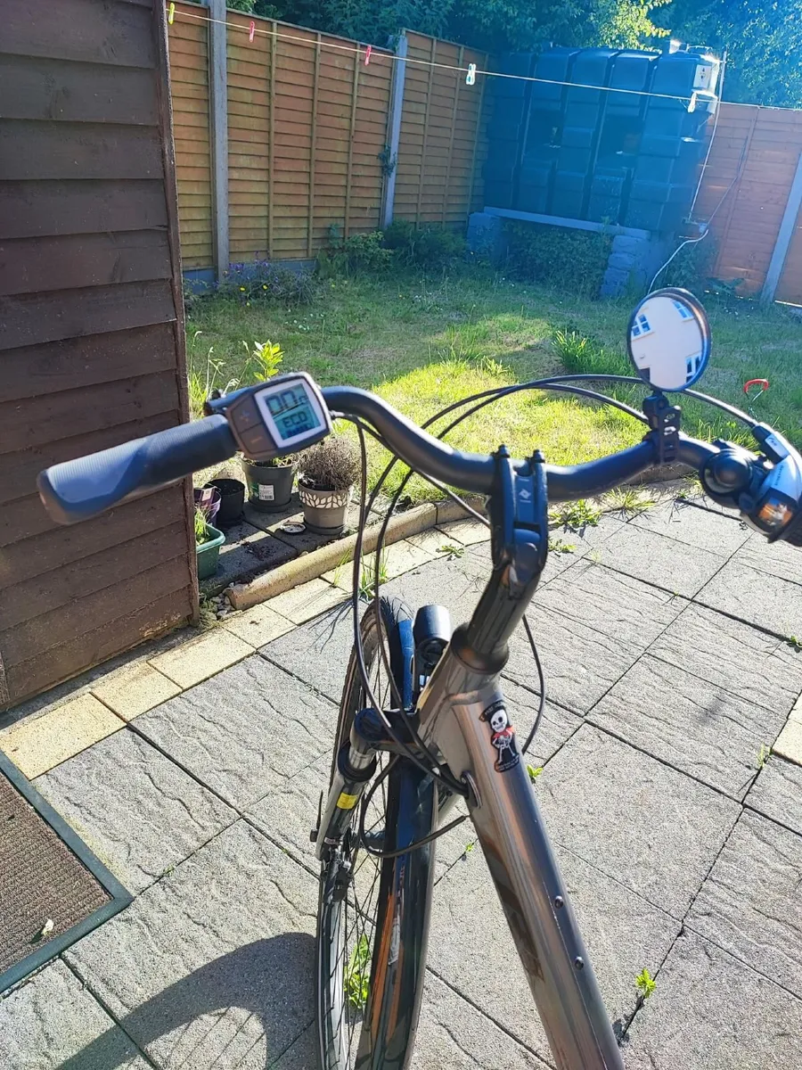 Electric bicycle - Image 3