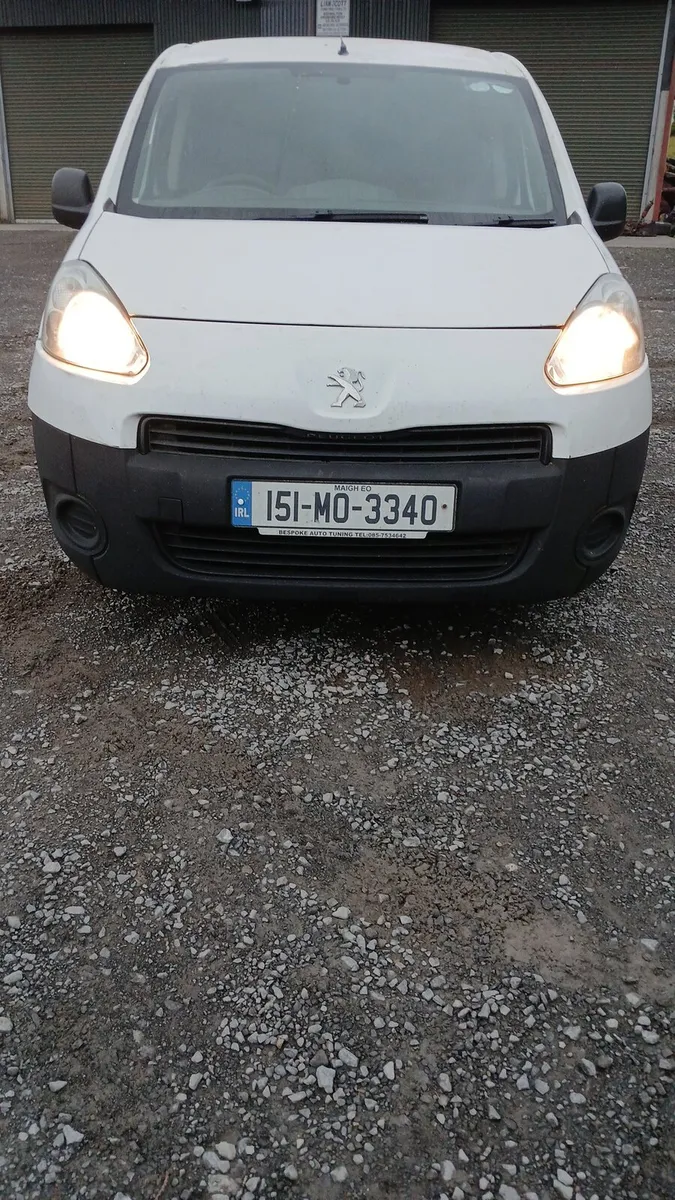 2015 Peugeot partner 3 seather 1.6 diesel doe - Image 1