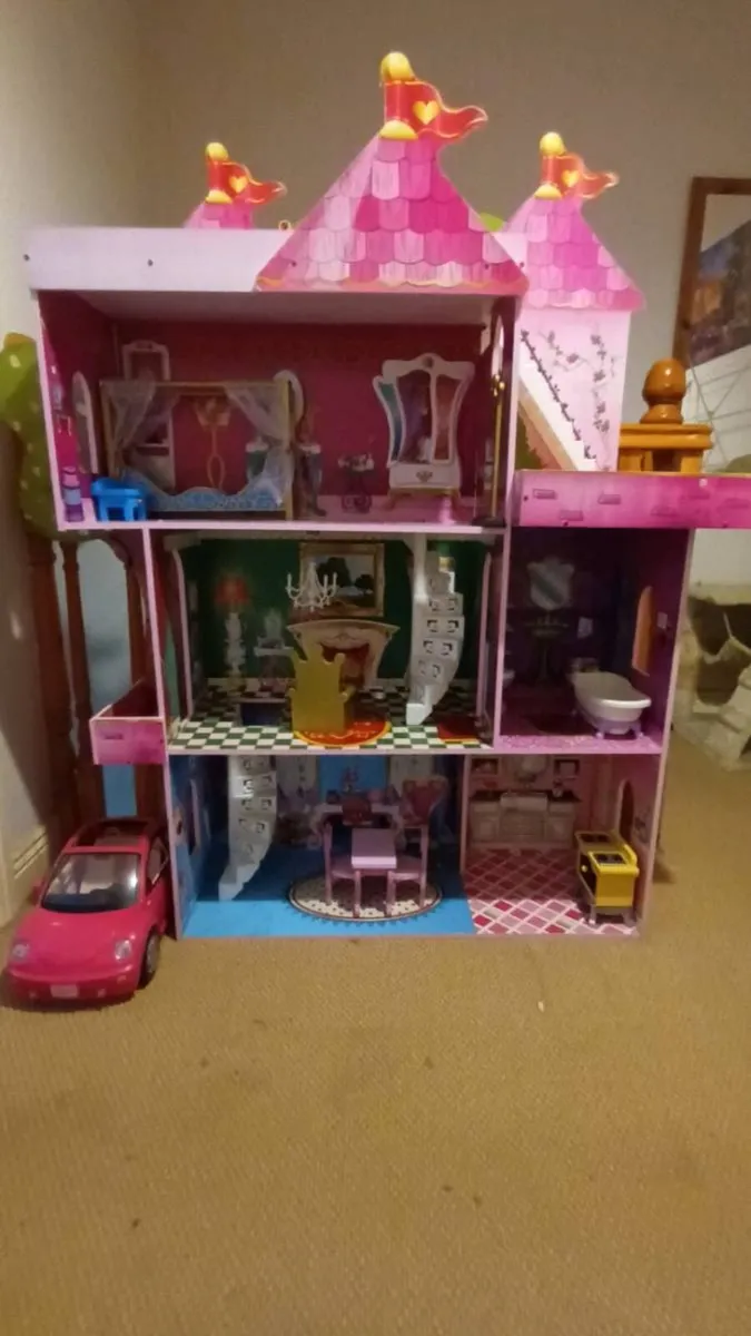 Dollhouse - Image 2