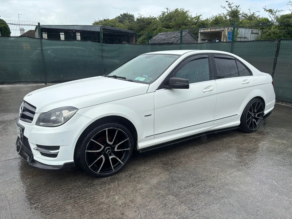 2014 Mercedes C220 CDI  Automatic - Image 3