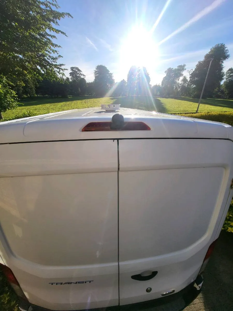 Ford Transit 350 - Image 2