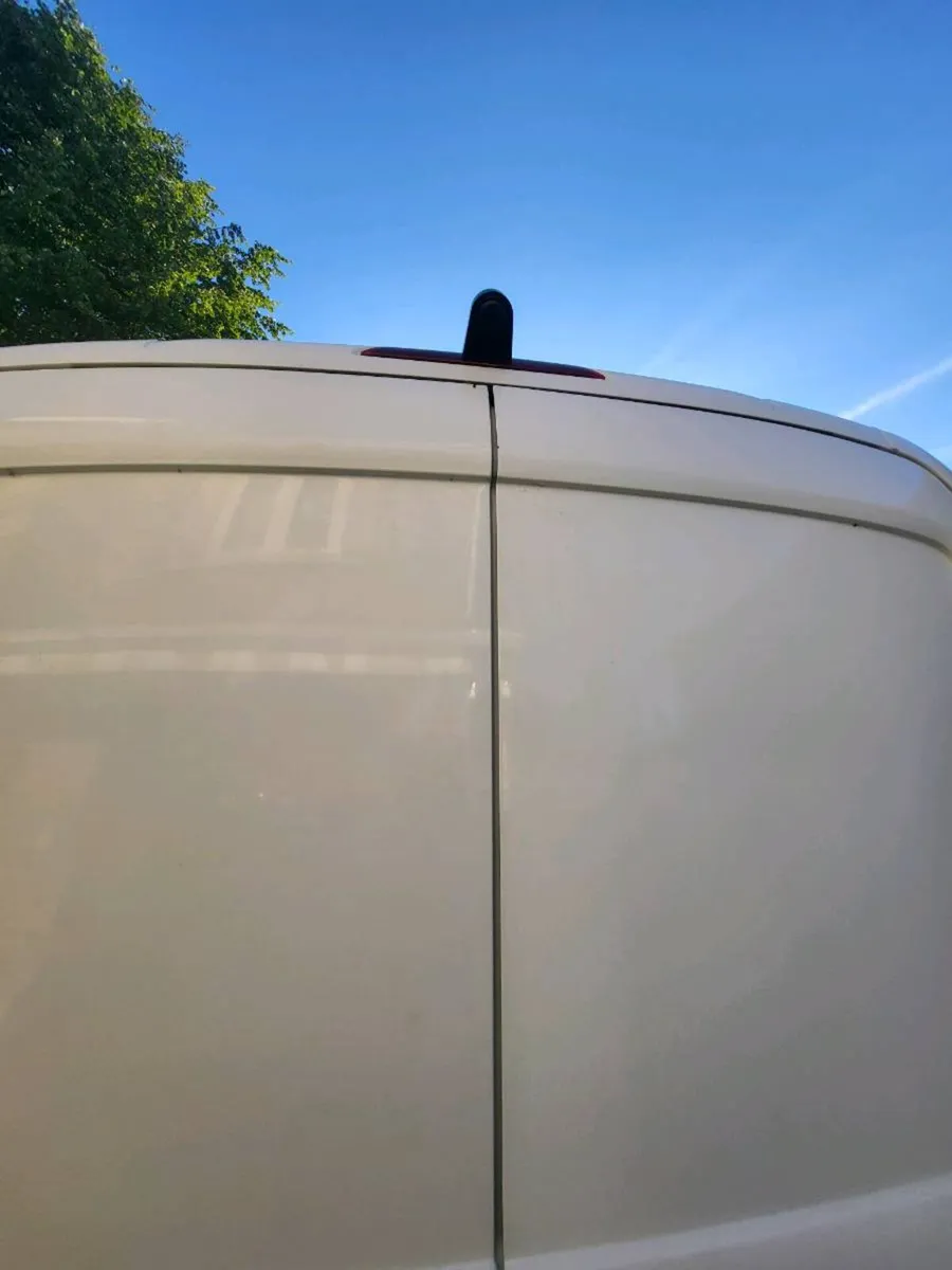 Ford Transit 350 - Image 4