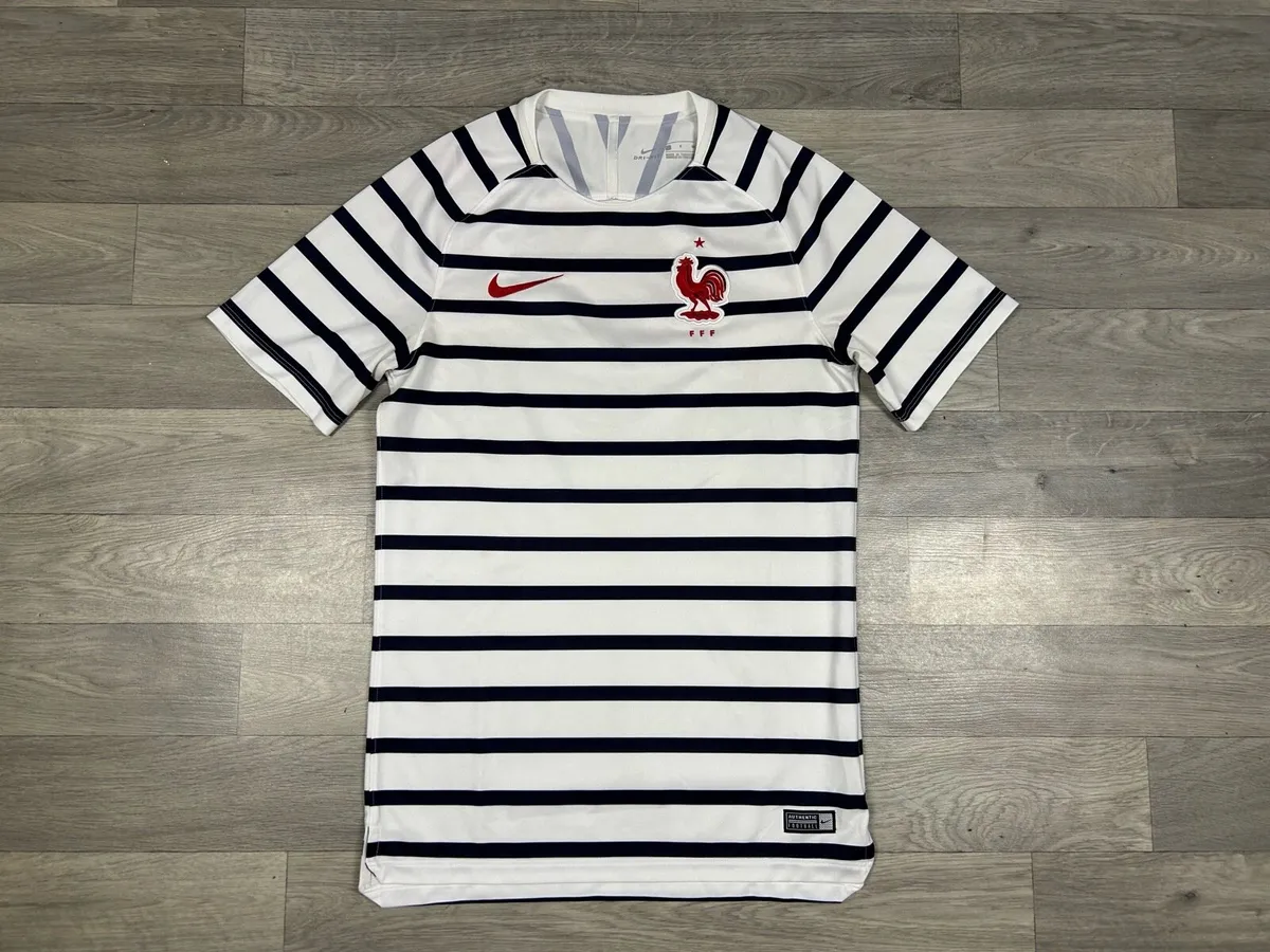 Nike France Jersey Shirt Mens Small - Image 1
