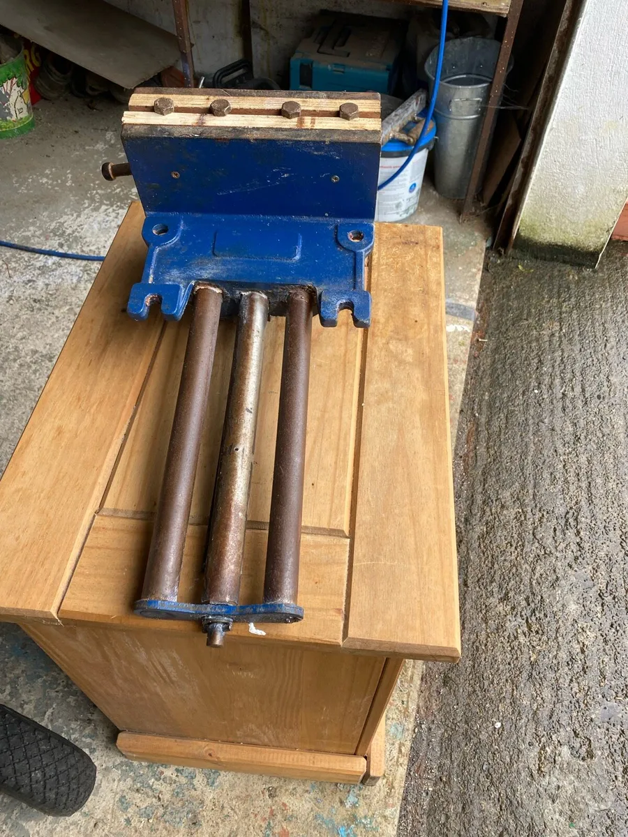 Woodwork bench vices (2) - Image 2