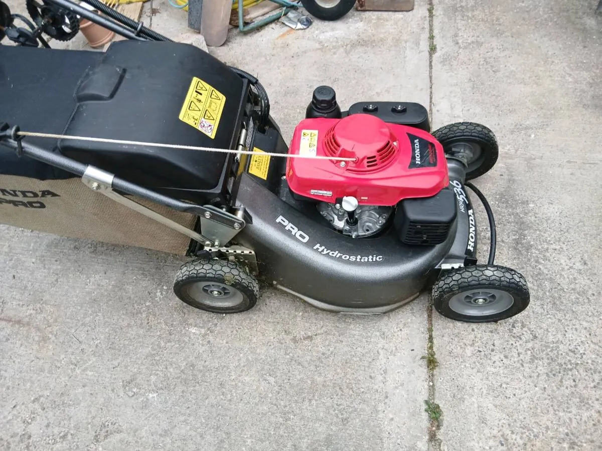 Lawnmower - Image 4