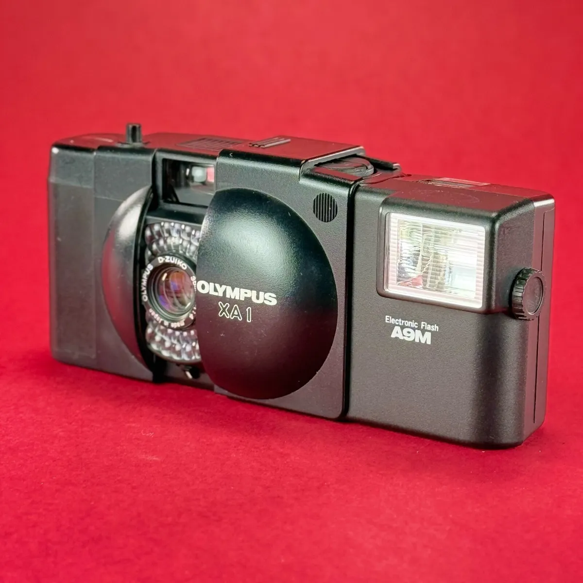 Olympus Xa1 D.zuiko 35mm F4 + A9m Flash (tested) - Image 3