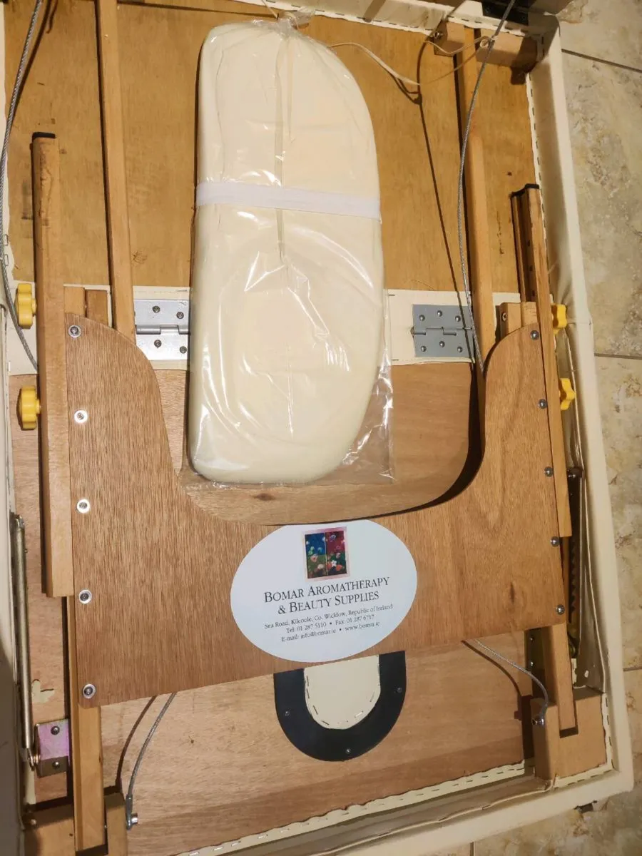 Massage Bed Table Portable 3 Section Beauty Bed - Image 2