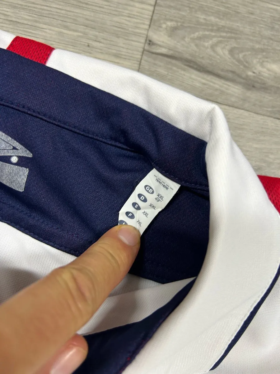 Umbro England 2003 Home Reversible Jersey Shirt - Image 4