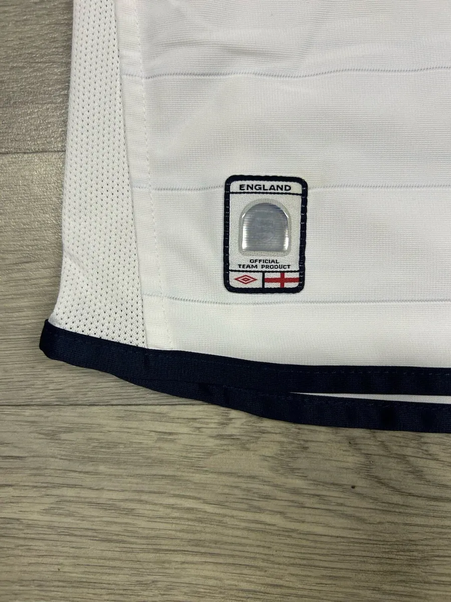 Umbro England 2003 Home Reversible Jersey Shirt - Image 2