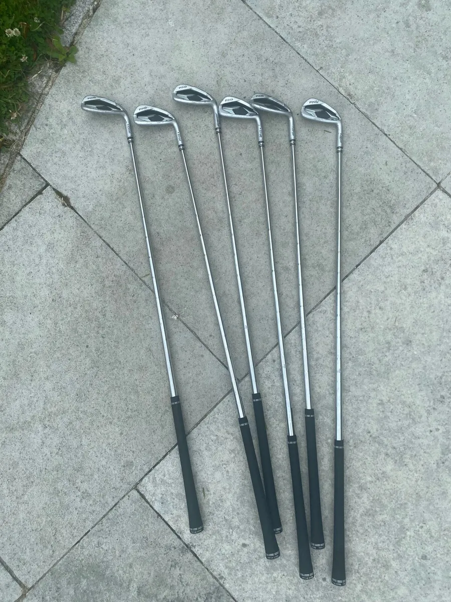 Golf iron set - Image 2