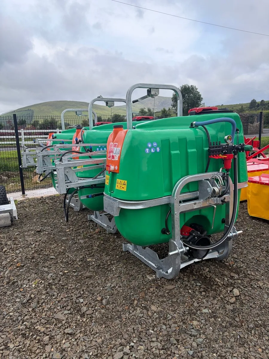 New 600 litre sprayers - Image 2