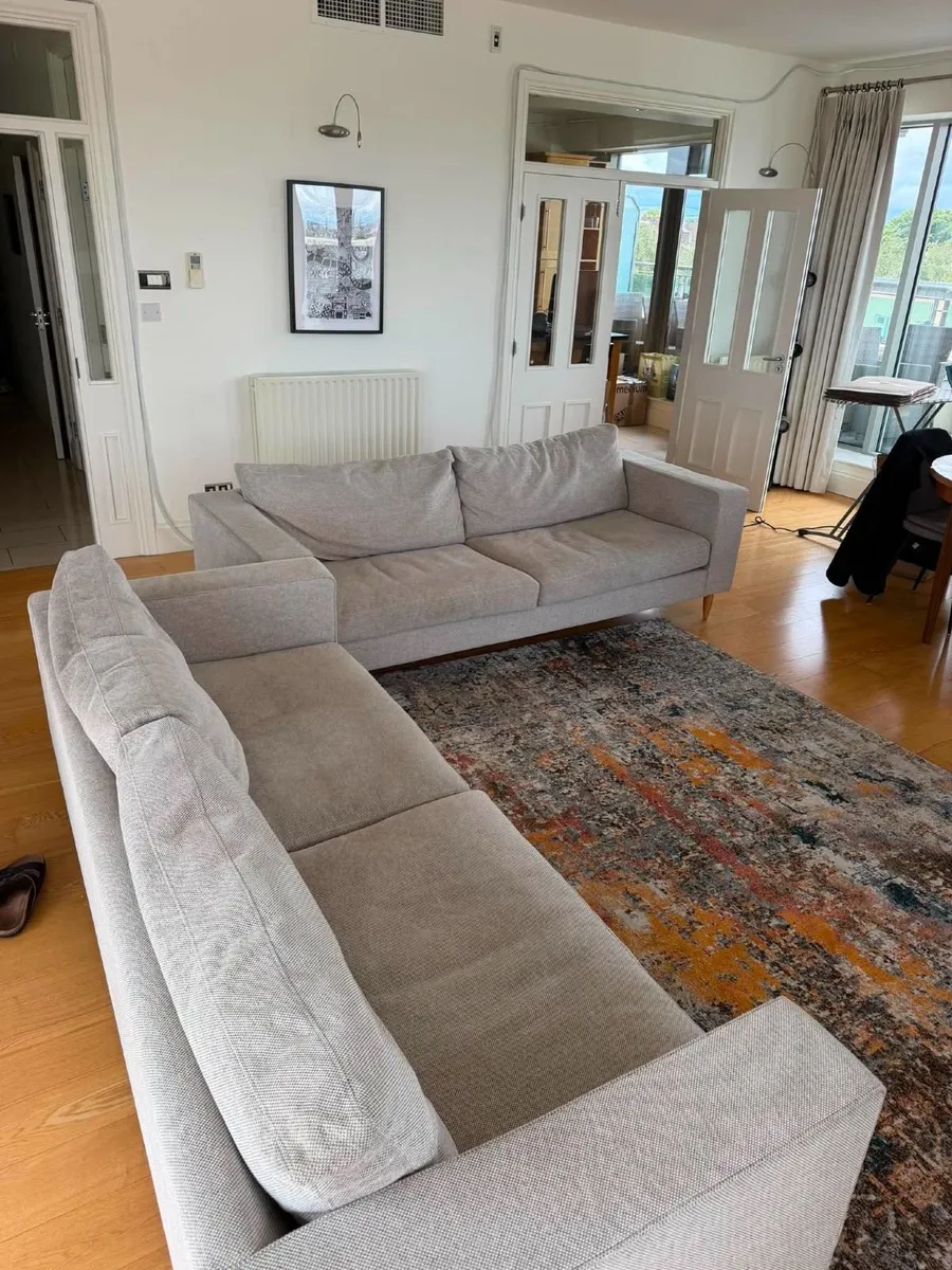 2x 2.5 Seat BoConcept Lounges - Image 3