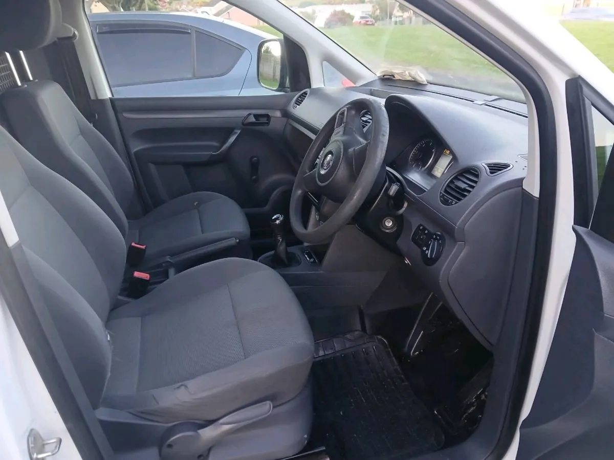 2015 VW CADDY NEW TEST 4/27 - Image 2
