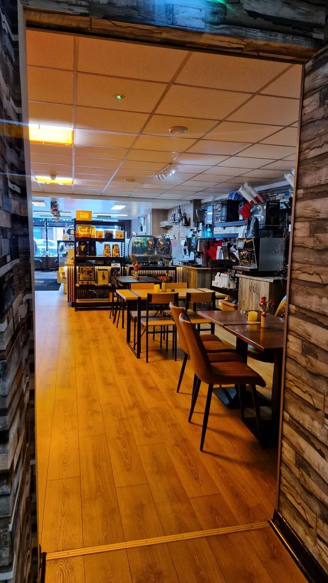 Cafe / Shop business for rent or sale in Armagh - Image 4