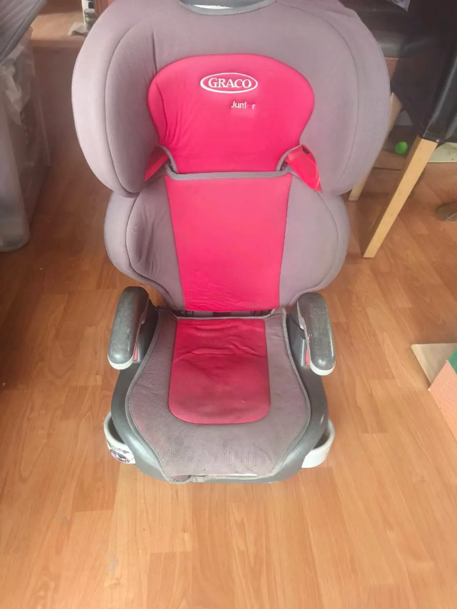 Car seat - Image 1