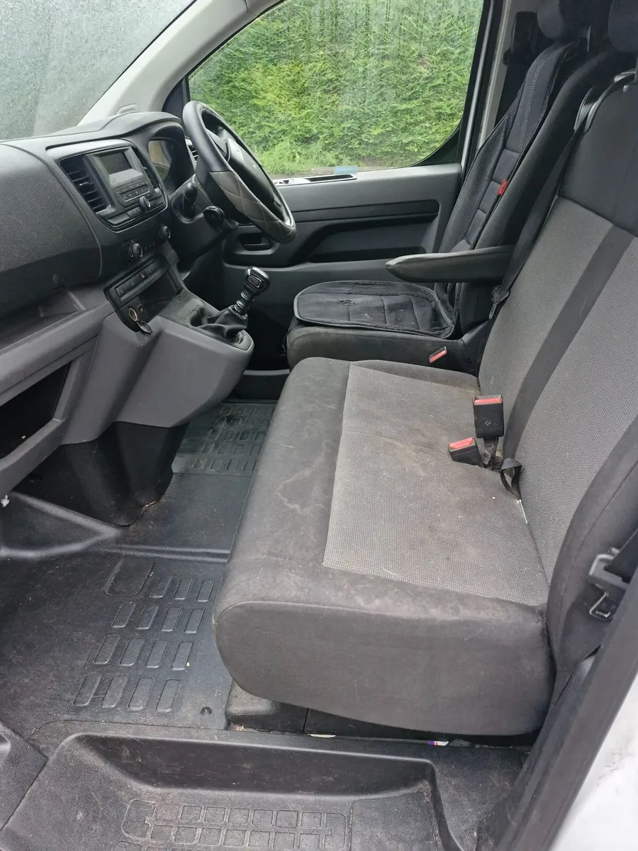 Peugeot Expert 2018 - Image 2