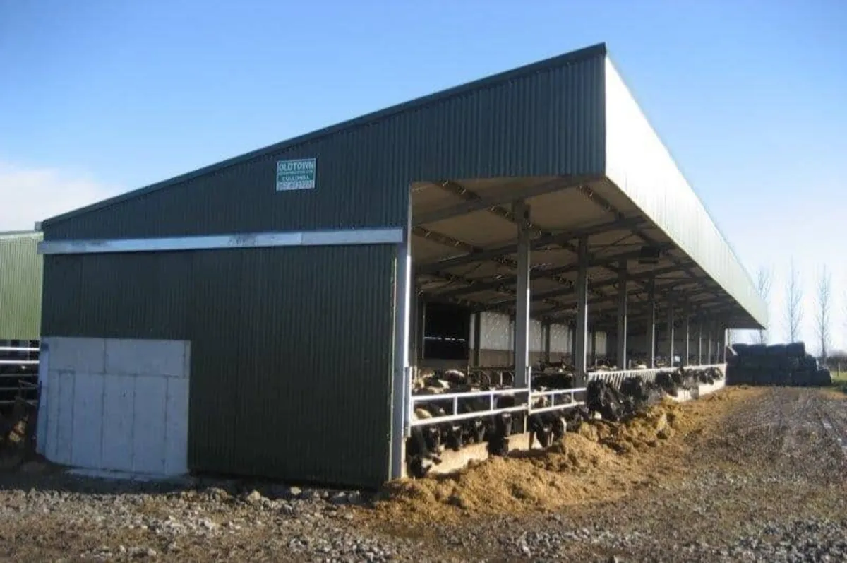 Slatted sheds