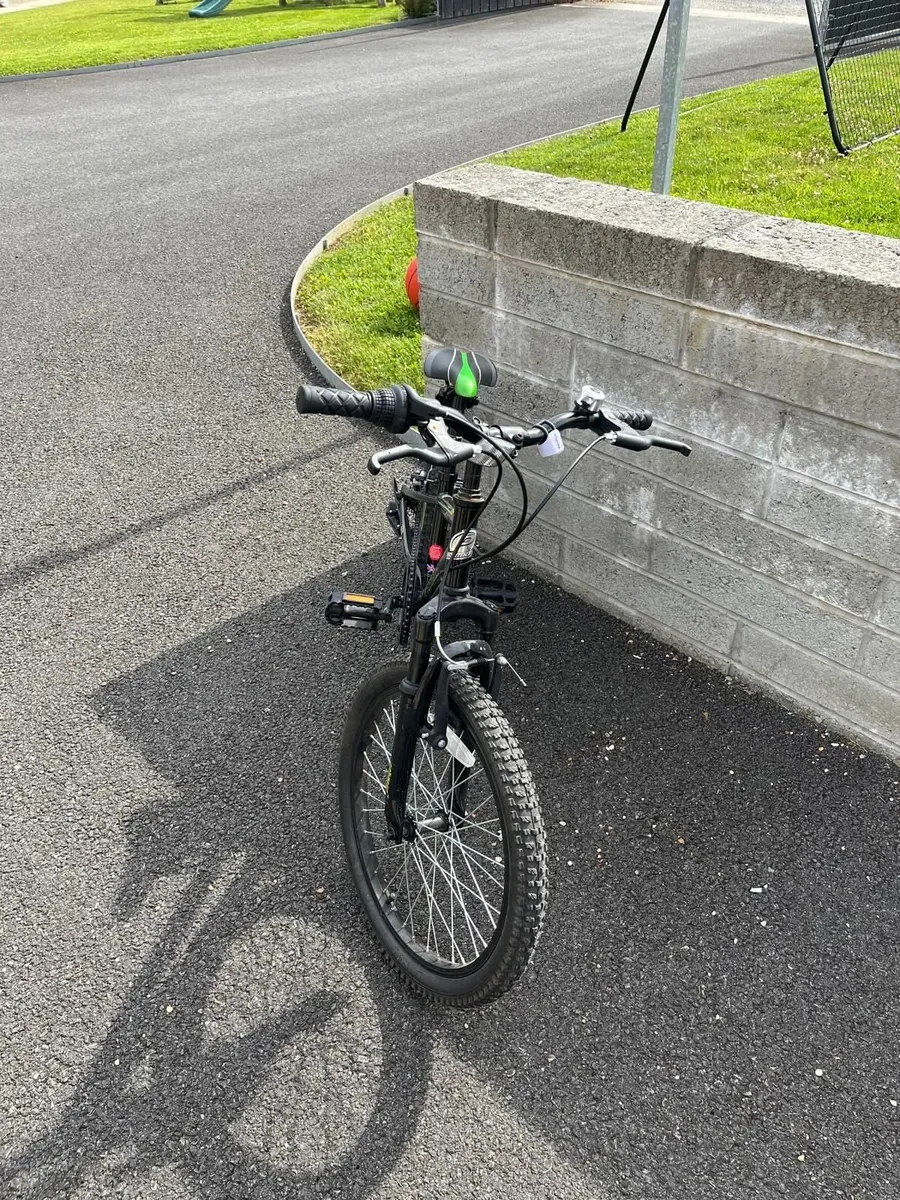 Boys Bicycle - Image 2