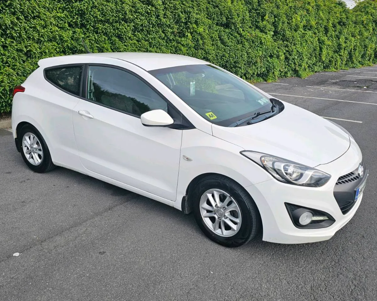 Hyundai i30 Van 2015 - Image 4