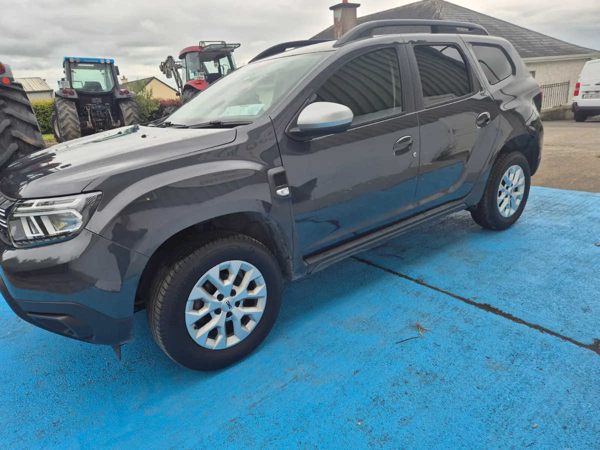 DACIA DUSTER 1.5 DIESEL COMMERCIAL - Image 2