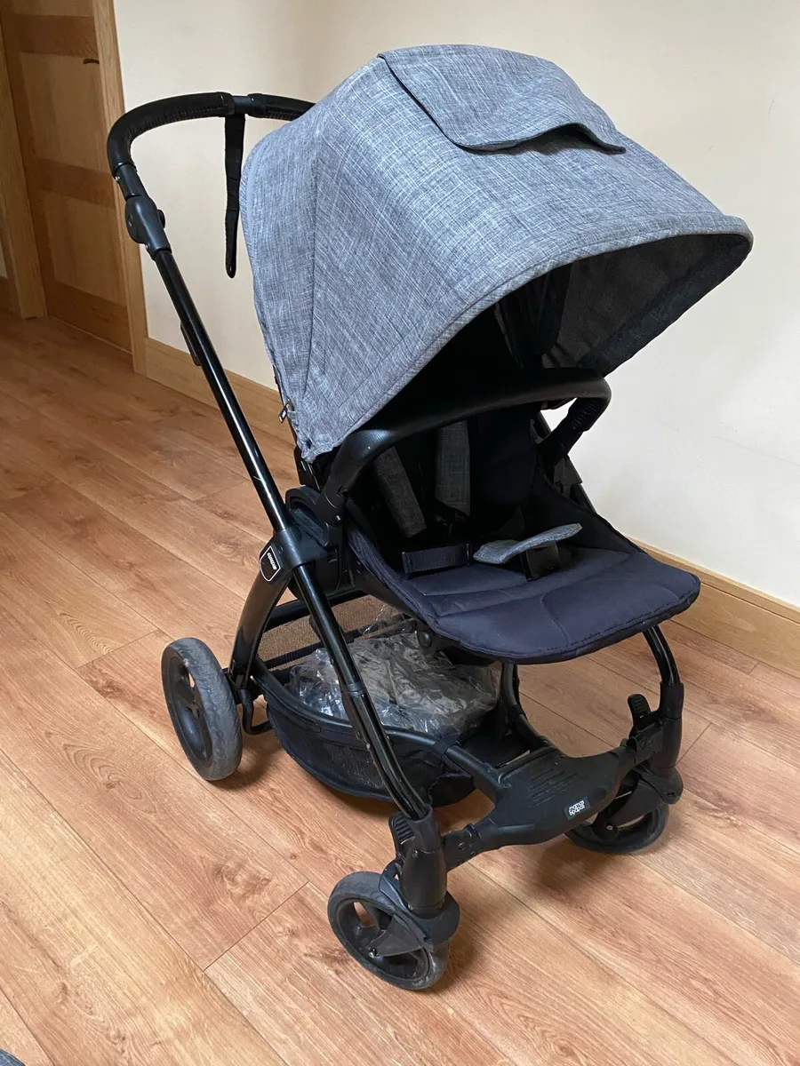 Mamas and Papas Travel System - Image 1
