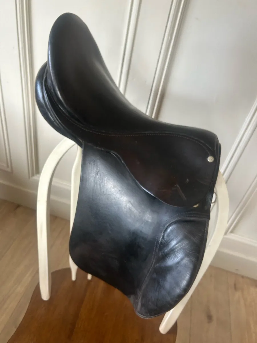 Saddle - Image 1