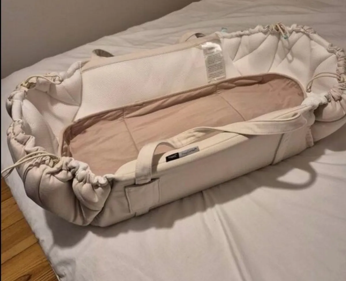 Najell sleep carrier - Image 4
