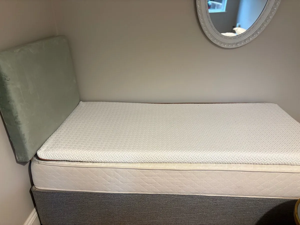 single bed with topper & headboard - Image 2