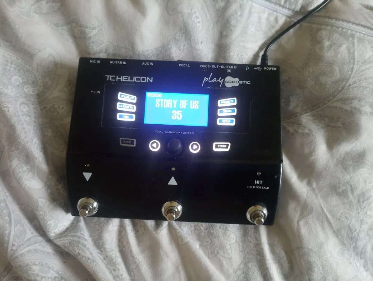 TC Helicon Play Acoustic - Image 1