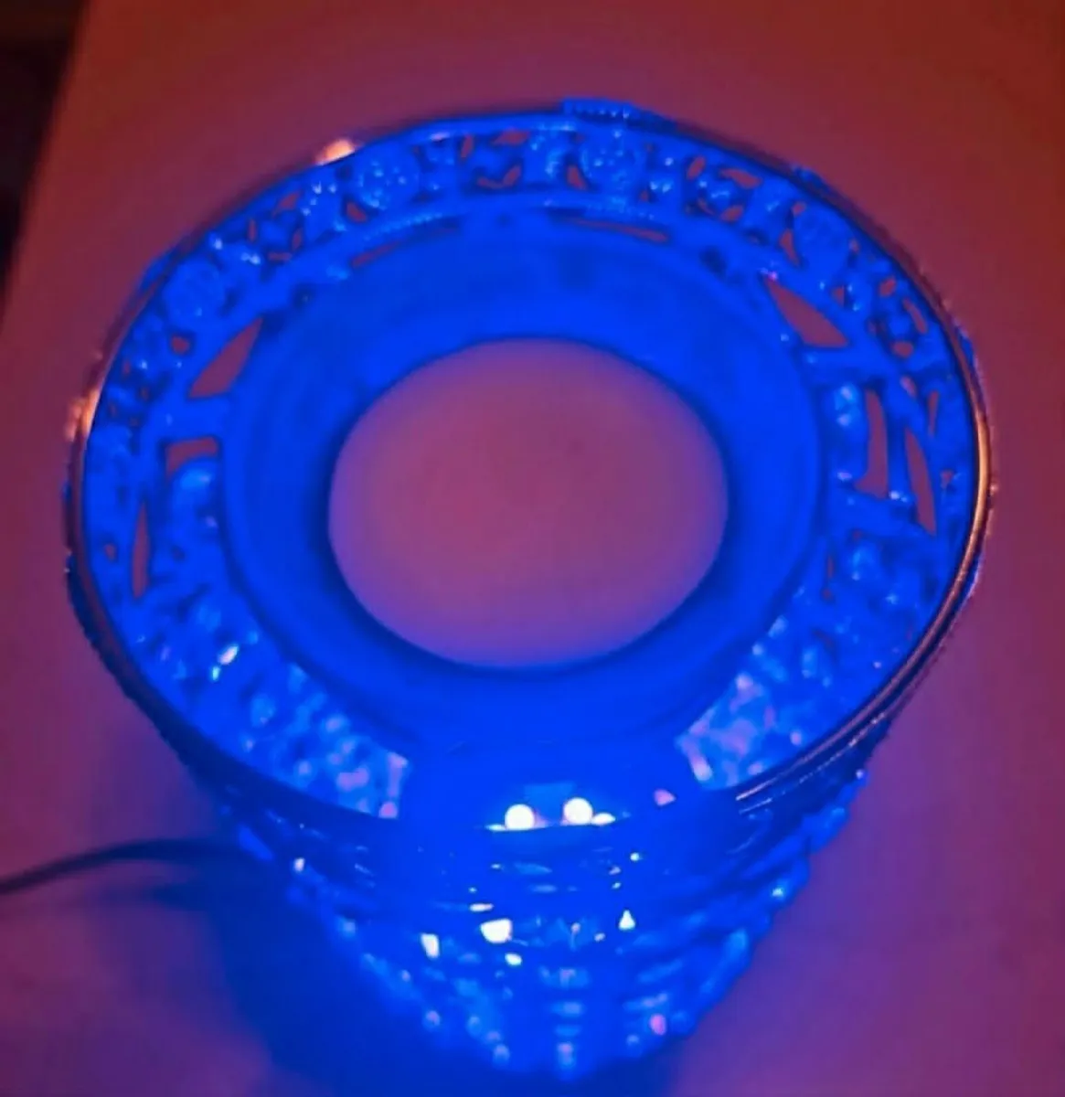 Crystal Effect Colour Changing LED Wax Melt Burner - Image 2
