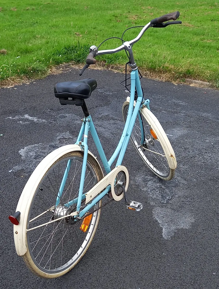 FEMALE TYPE DUTCH BIKE - Image 4