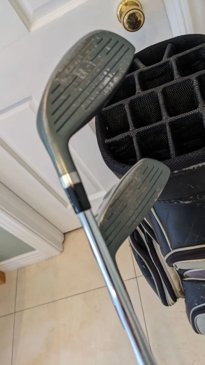 Irons, Woods,Putter & Bag. - Image 4