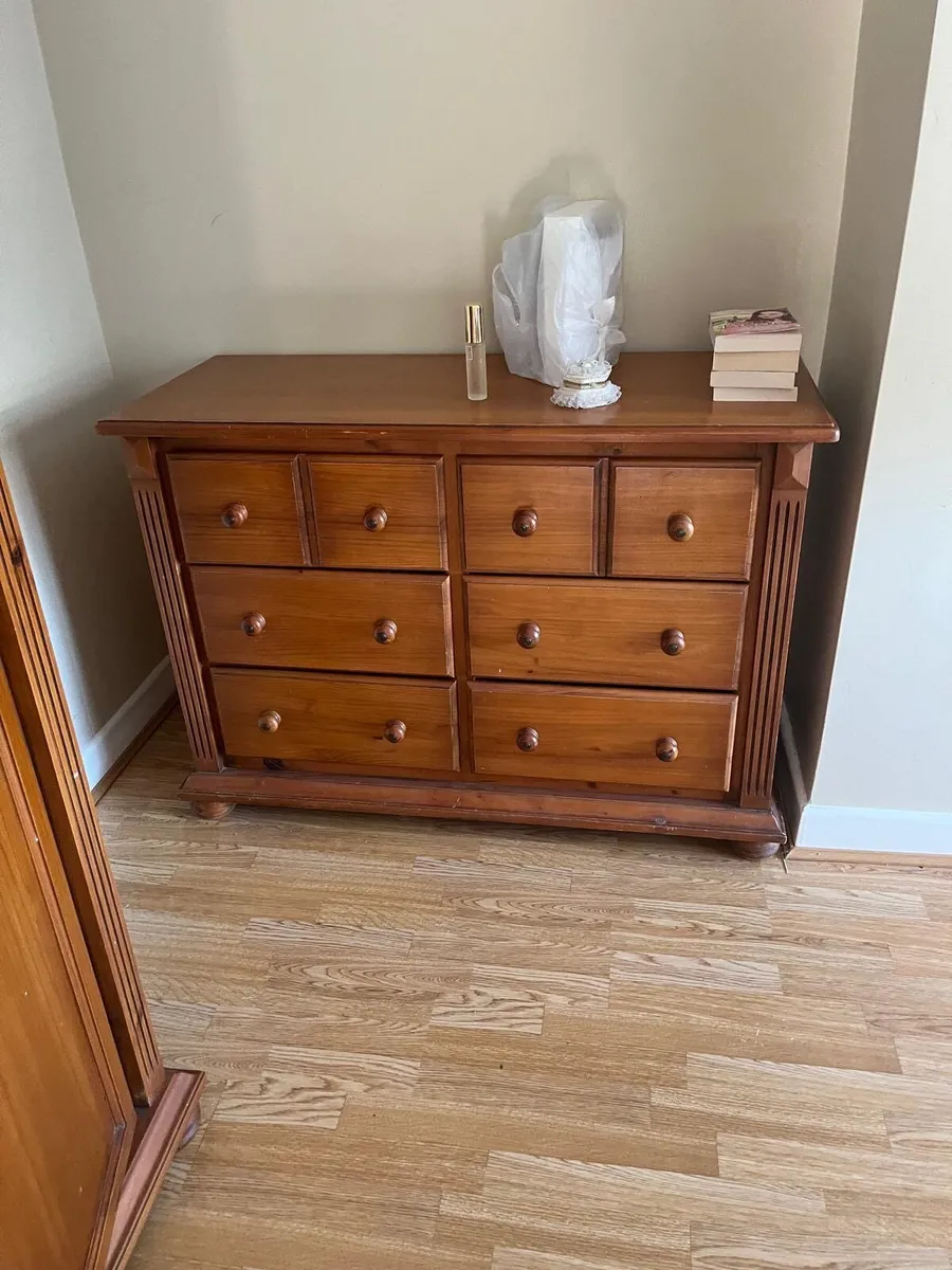 Complete Bedroom furniture set. No mattress - Image 4