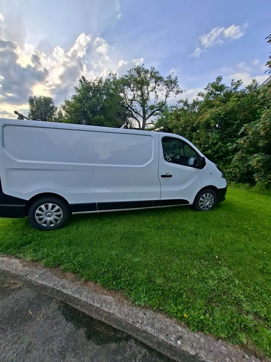 Renault Trafic 2017 - Image 1