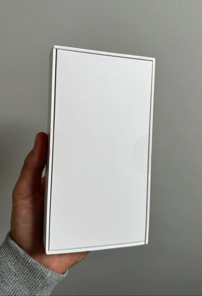 iPhone 12 Pro Max - Image 3