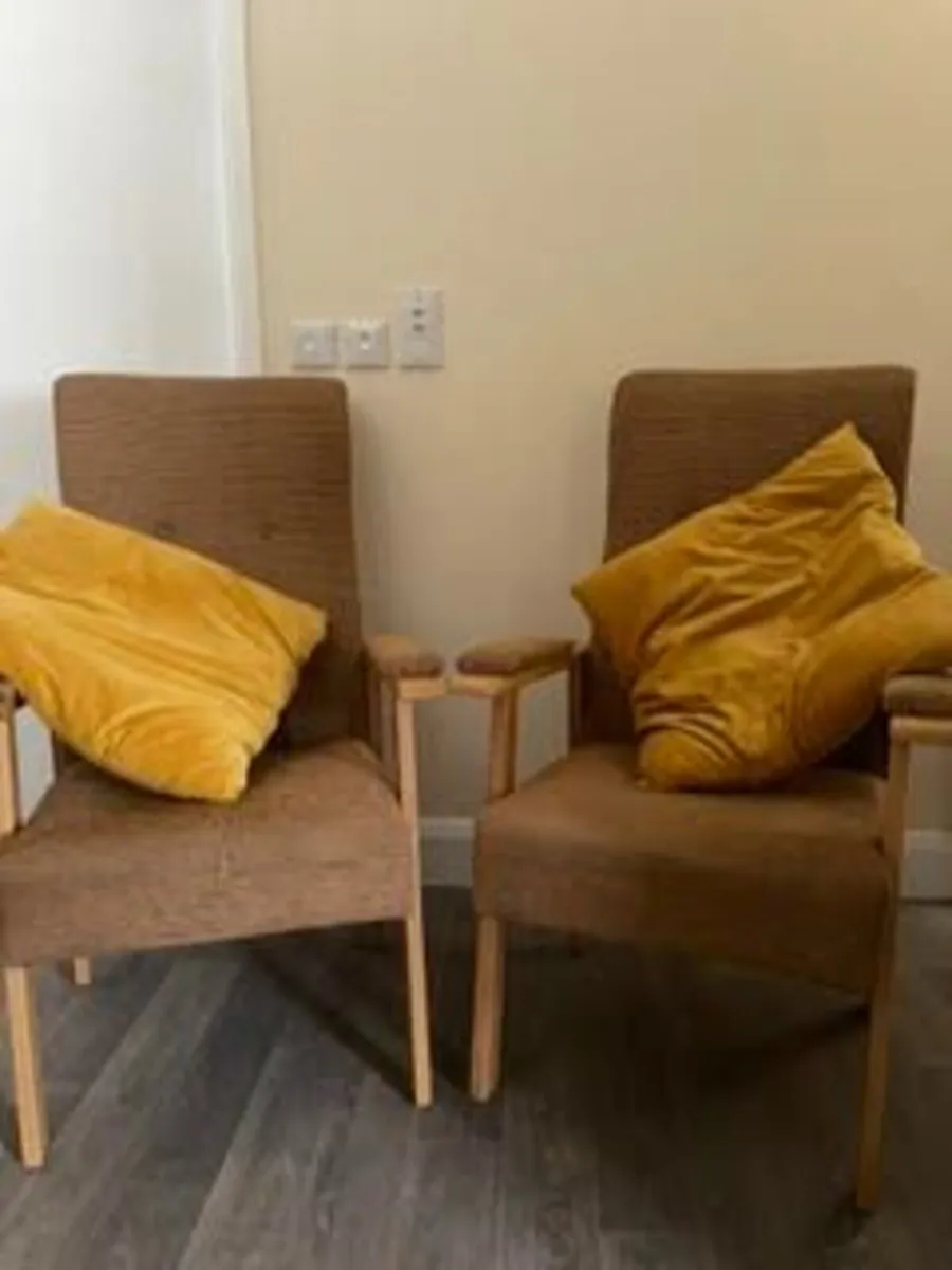 Household items - Image 1