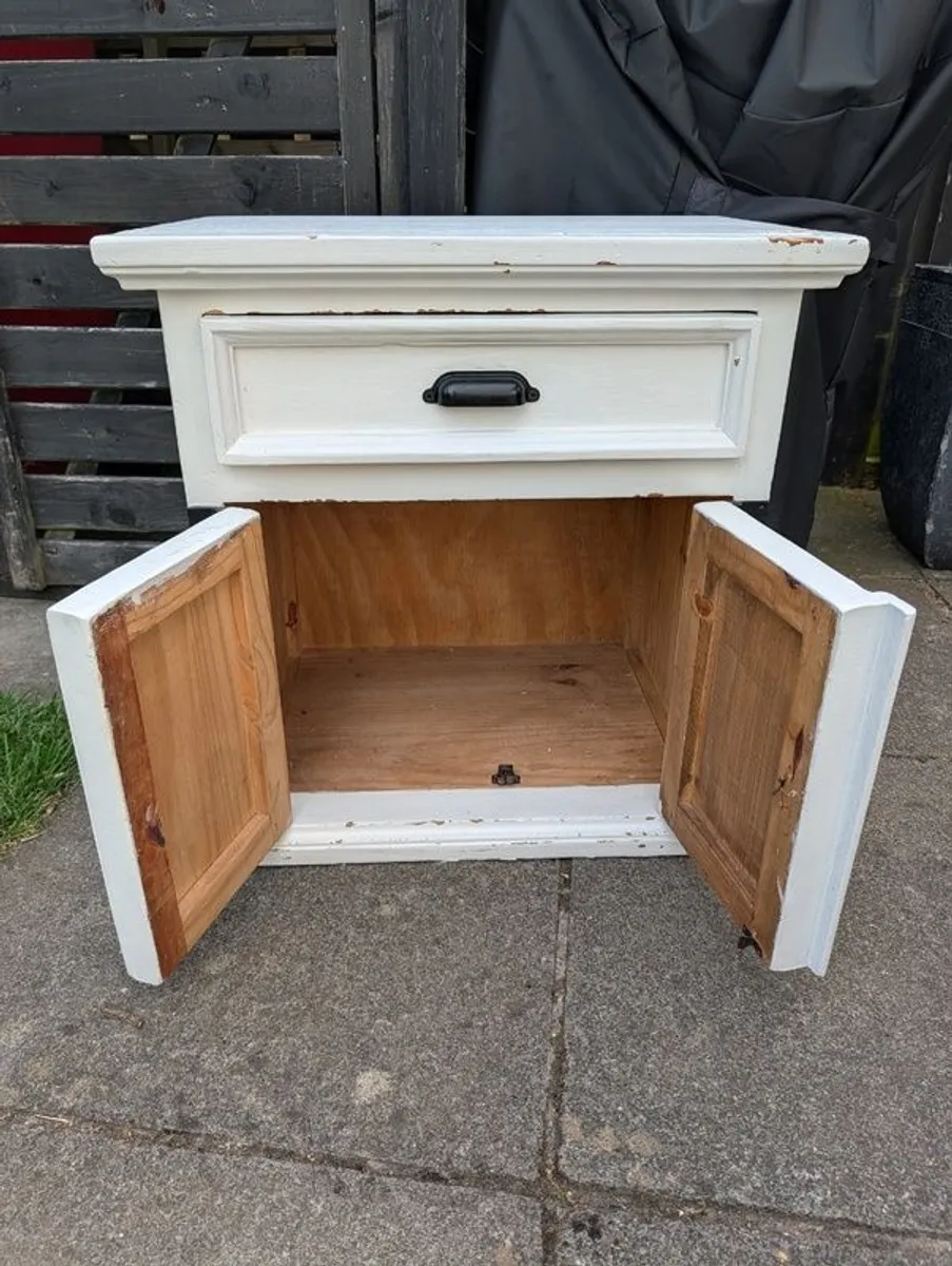 Small cabinet - Image 3