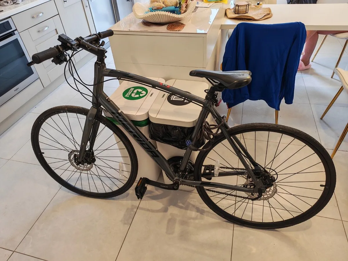 Merida Speeder Hybrid Bike | Disc Brakes | Excelle - Image 1