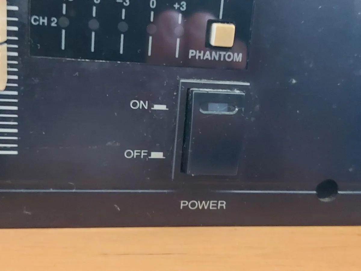 inter M pre amplifier, Model No. PP-9214 - Image 3