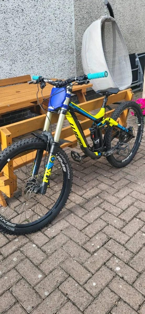 Mountain Bike full suspension - Image 3